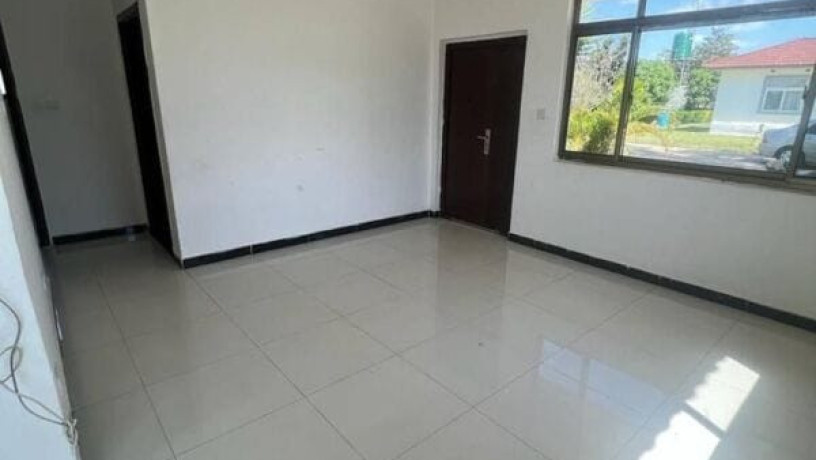 2-bedroom-flat-for-rent-in-silverest-gardens-big-5