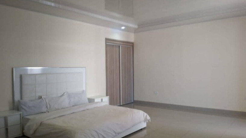 2-bedroom-flat-for-rent-in-ibex-hill-big-8