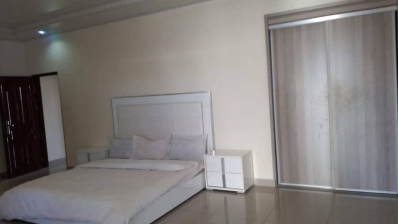 2-bedroom-flat-for-rent-in-ibex-hill-big-5