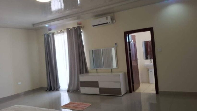 2-bedroom-flat-for-rent-in-ibex-hill-big-7