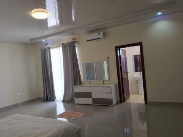 2-bedroom-flat-for-rent-in-ibex-hill-big-7