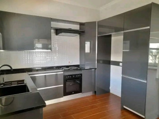 3 Bedroom Flat For Rent In Olympia