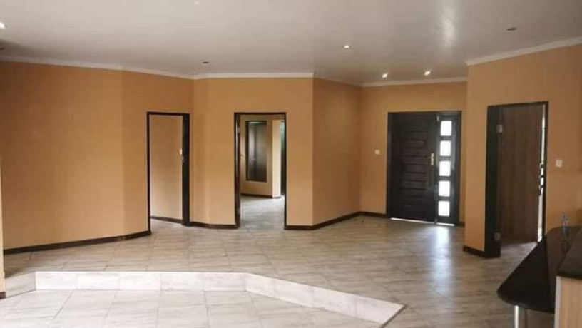 3-bedroom-flat-for-rent-in-chalala-big-2