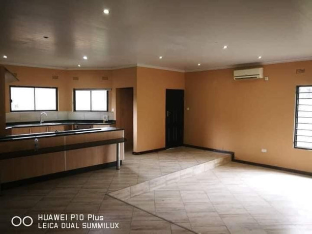 3-bedroom-flat-for-rent-in-chalala-big-1