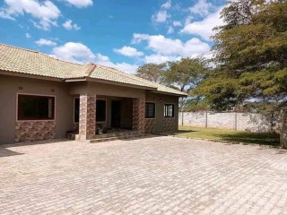 3-bedroom-for-rent-in-makeni