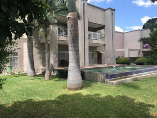 3 Bedroom Flat in Eureka Park