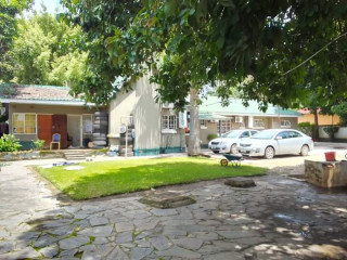 Beautiful 3-Bedroom House for Rent in Rhodes Park