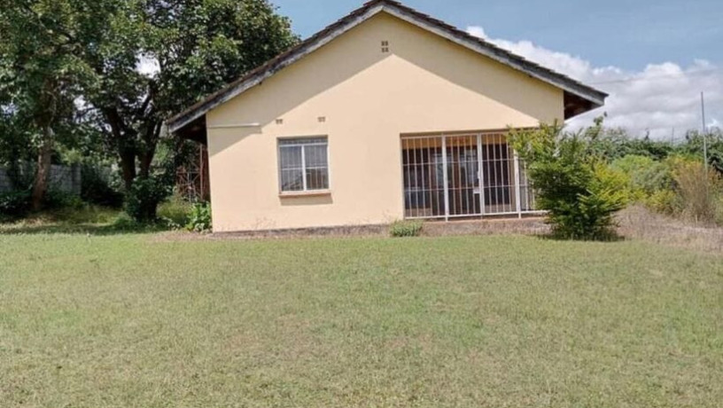 3-bedroomed-house-for-rent-in-ibex-hill-big-0