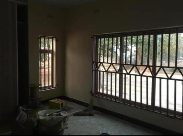 2-bedroomed-house-for-rent-big-3