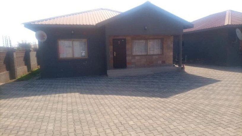 2-bedroomed-flat-for-rent-in-new-kasama-big-0