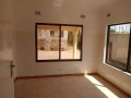 3-bedroom-flat-for-rent-in-roma-small-1