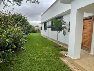 3-bedroom-stand-alone-house-in-lilayi