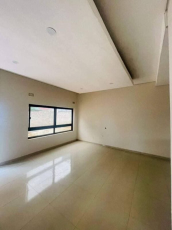 2-bedroom-house-for-rent-in-waterfalls-big-6