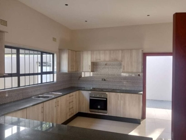 6-newly-built-villas-for-rent-in-makeni-big-4