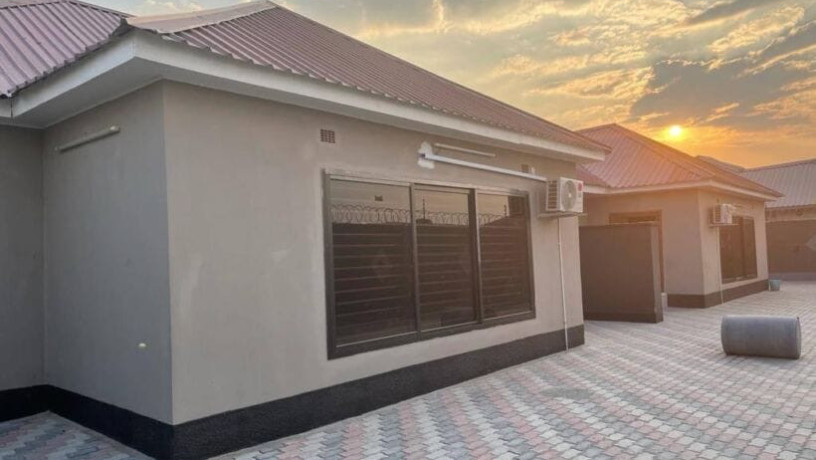 3-bedroom-flat-for-rent-in-meanwood-ndeke-big-3