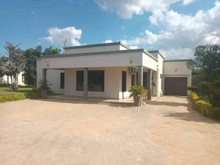 3 Bedroom House For Rent In Ibex