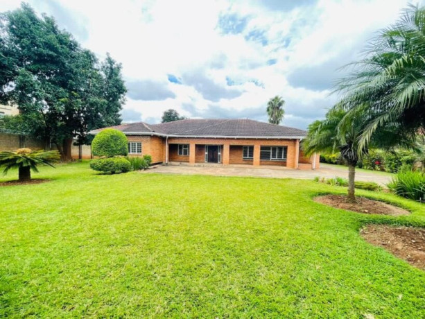 4-bedroomed-stand-alone-house-for-rent-big-2