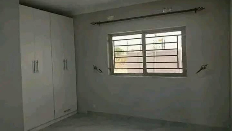 3-bedroom-semi-detached-flat-for-rent-in-silverest-big-2