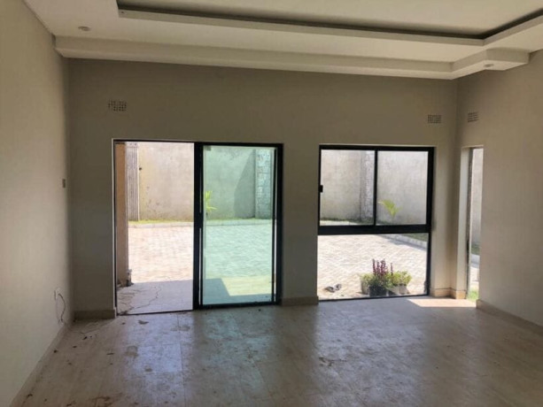 1-bedroomed-apartment-flat-for-rent-in-foxdale-big-3