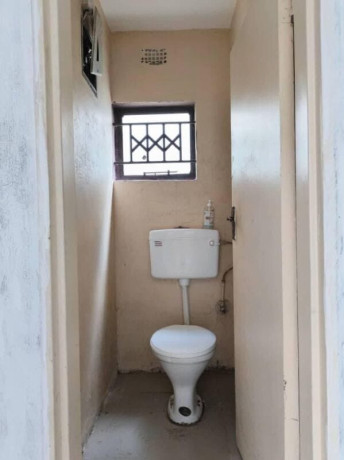 1-bedroom-house-for-rent-in-ibex-hill-big-2