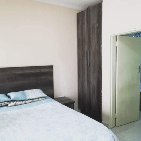 studio-apartment-for-rent-in-roma-big-1