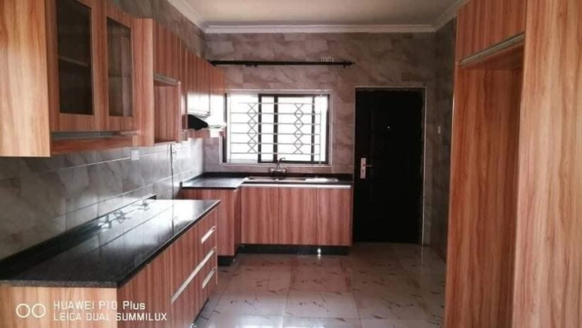 2-bedroom-flat-for-rent-in-chalala-big-2