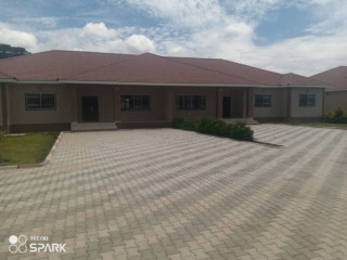 modern-flats-in-secure-area