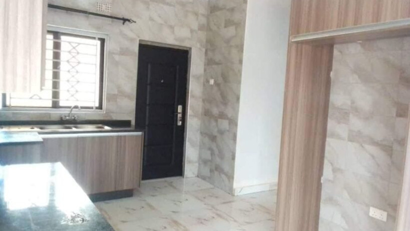 2-bedroom-flat-for-rent-in-chalala-big-6