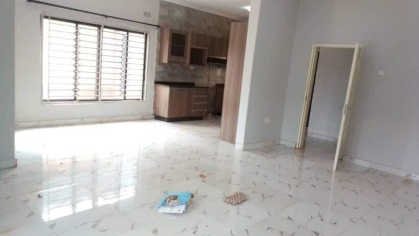 2-bedroom-flat-for-rent-in-chalala-big-2