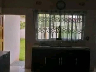 3 Bedroom Flat For Rent In Ibex Hill