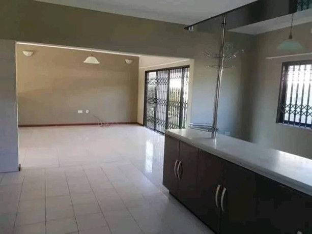 3-bedroom-flat-for-rent-in-ibex-hill-big-1