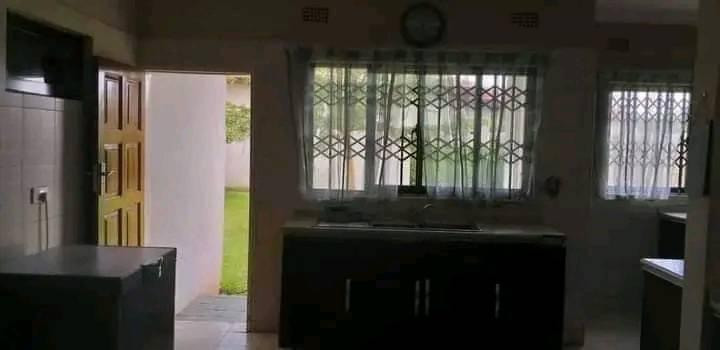 3-bedroom-flat-for-rent-in-ibex-hill-big-0