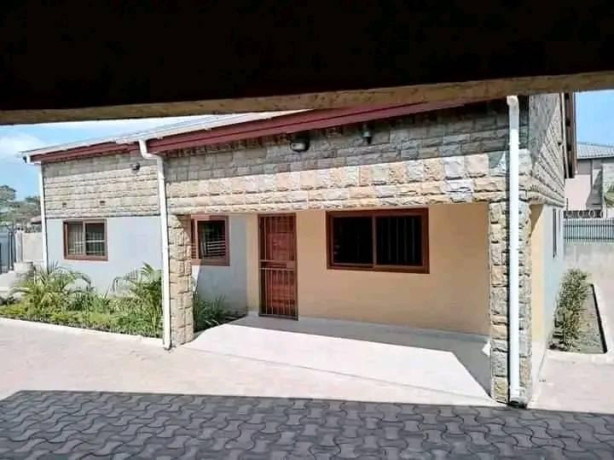 2-bedroom-flat-for-rent-in-lilayi-big-2