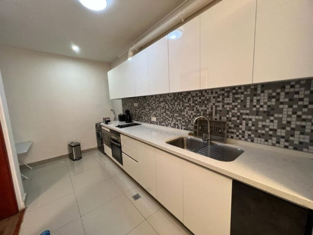 1-bedroom-fully-furnished-apartment-big-3