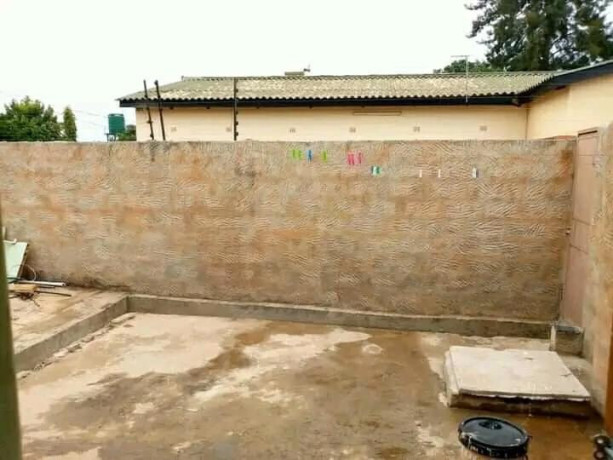 2-bedroom-flat-for-rent-in-avondale-big-3
