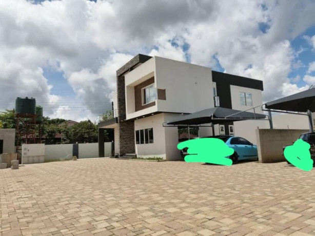 4-bedroom-flat-for-rent-in-ibex-meanwood-big-0