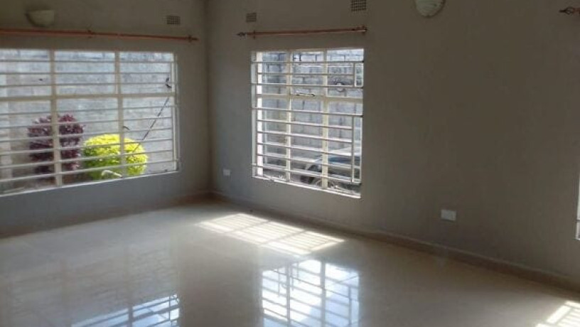 3-bedroom-flat-for-rent-in-ibex-hill-big-6