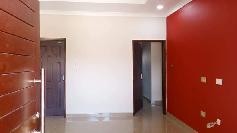 3-bedroom-flat-for-rent-in-chamba-valley-big-7