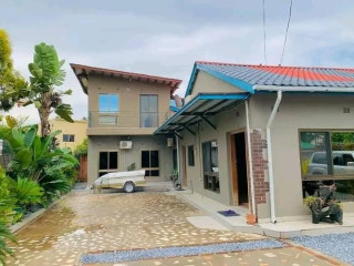 3 Bedroom House for Rent in Rhodespark