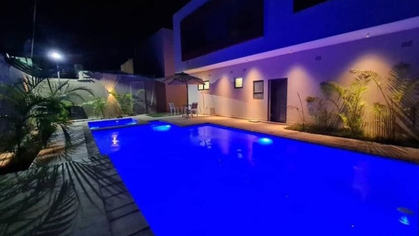 3-bedroom-villa-for-rent-in-rhodespark-big-9