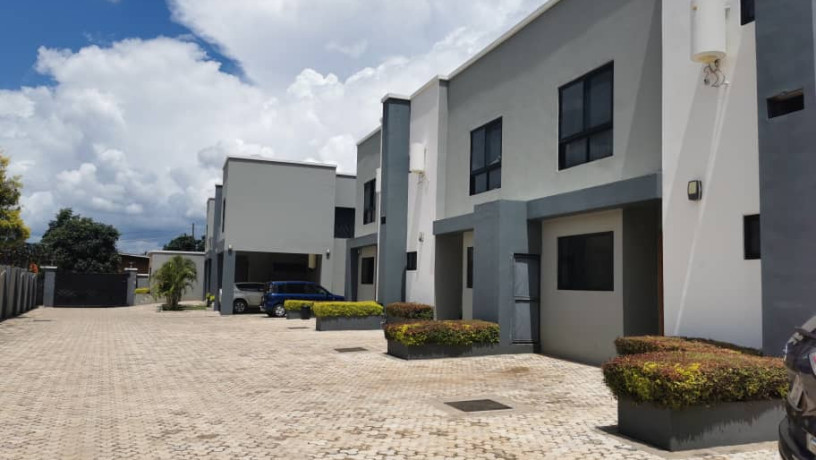 furnished-apartments-for-rent-in-rhodespark-big-0