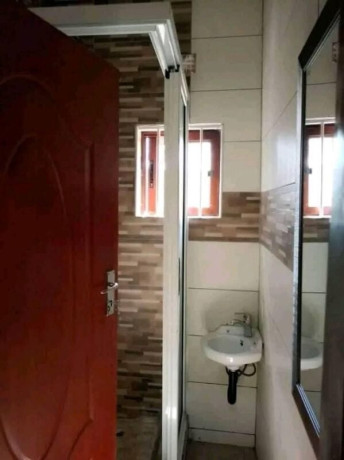2-bedroom-flat-for-rent-in-lilayi-big-8