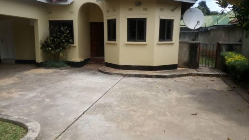 3-bedroom-house-for-rent-in-kabulonga-near-mika-hotel-big-6