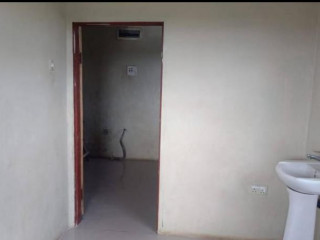 3-bedroom-standard-alone-house-for-rent-in-makeni-east