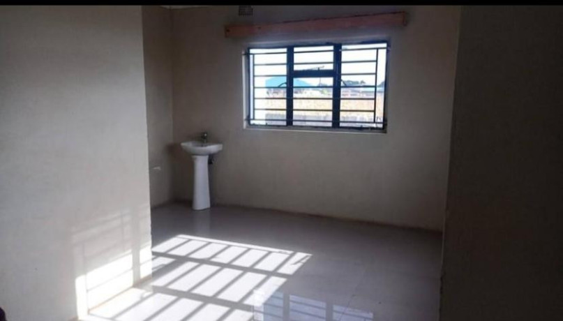 3-bedroom-standard-alone-house-for-rent-in-makeni-east-big-1