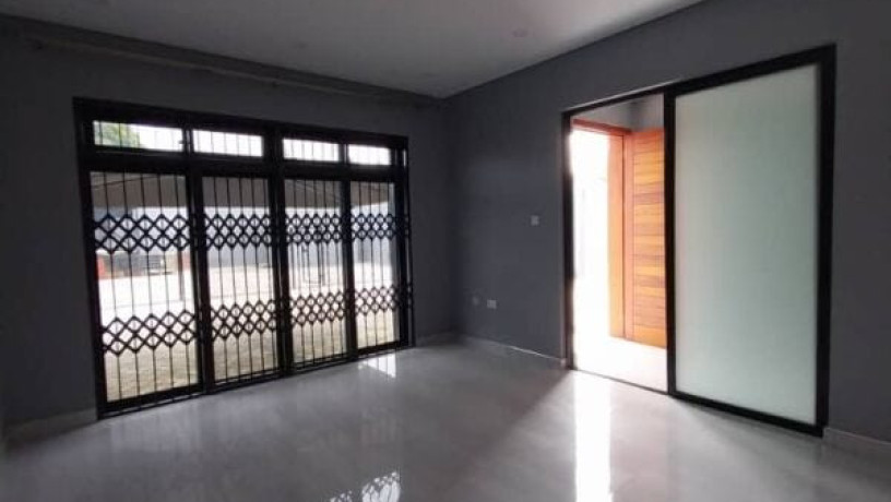 2-bedroom-flat-for-rent-in-rhodespark-big-2