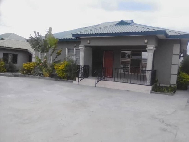 3-bedroom-flat-for-rent-in-itawa-ndola-big-4