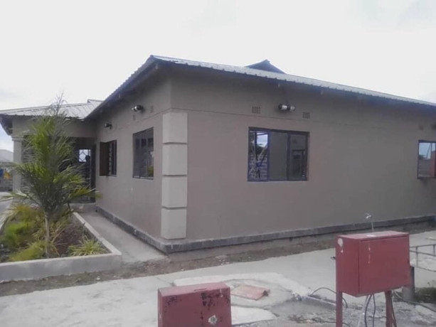 3-bedroom-flat-for-rent-in-itawa-ndola-big-3