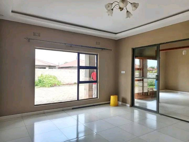 3-bedroom-stand-alone-in-new-kasama-for-rent-big-5