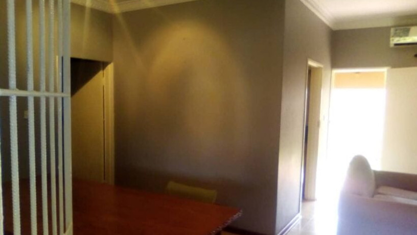 3-bedroom-flat-for-rent-in-kabulonga-big-4